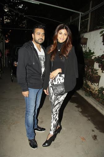 Shilpa Shetty , Raj Kundra at Saala Khadoos screeing