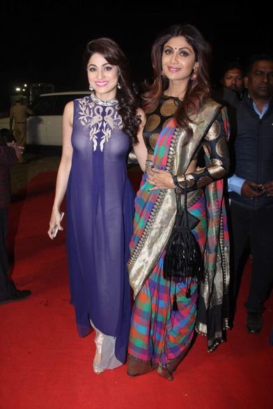 Shilpa Shetty, Shamita Shetty at Umang 2016