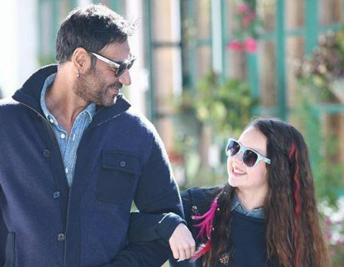 Take a look: Ajay Devgn's adorable picture with his on-screen daughter