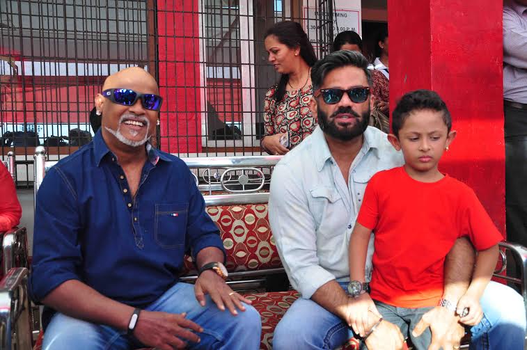 Suneil Shetty & Vinod Kambli