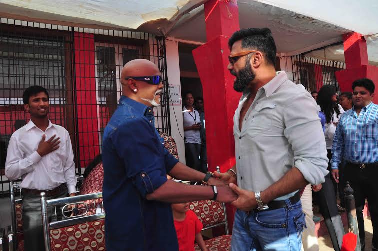 Suneil Shetty & Vinod Kambli