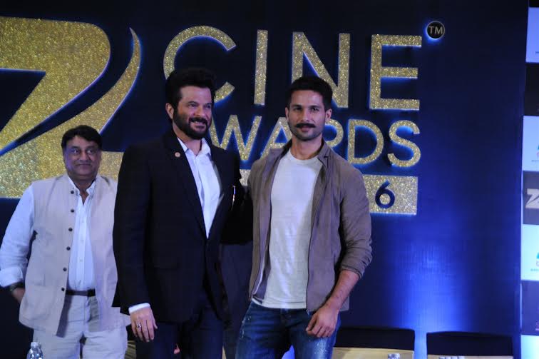 Anil and Shahid Kapoor at award conference