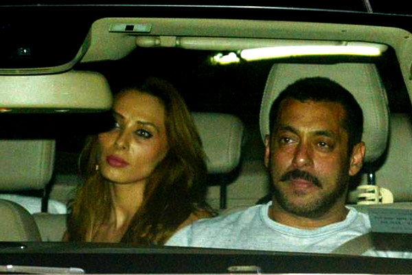 Iulia Vantur with Salman Khan
