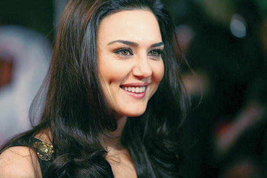 Preity Zinta to put her wedding pictures on auction for charity