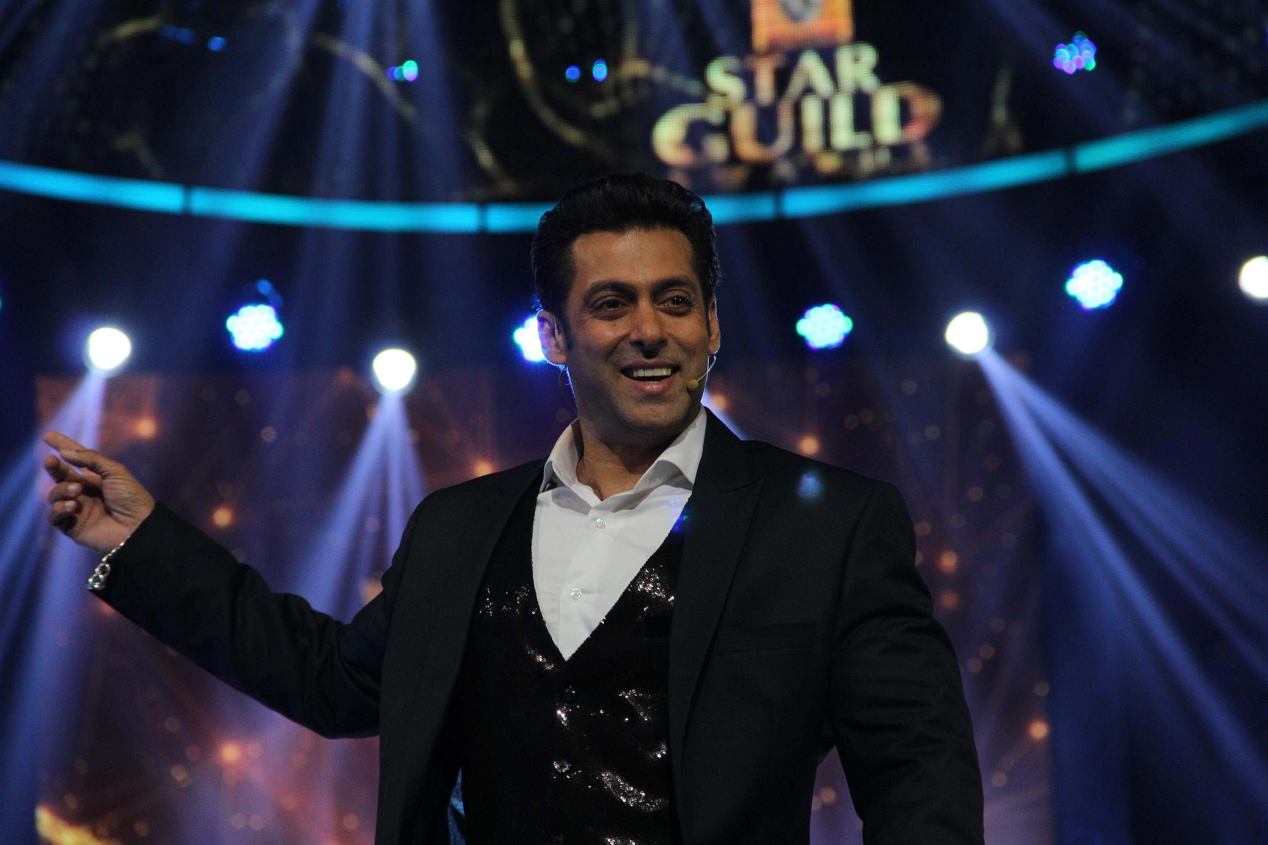 Salman Khan to attend TOIFA 2016 in Dubai - Bollywood Bubble