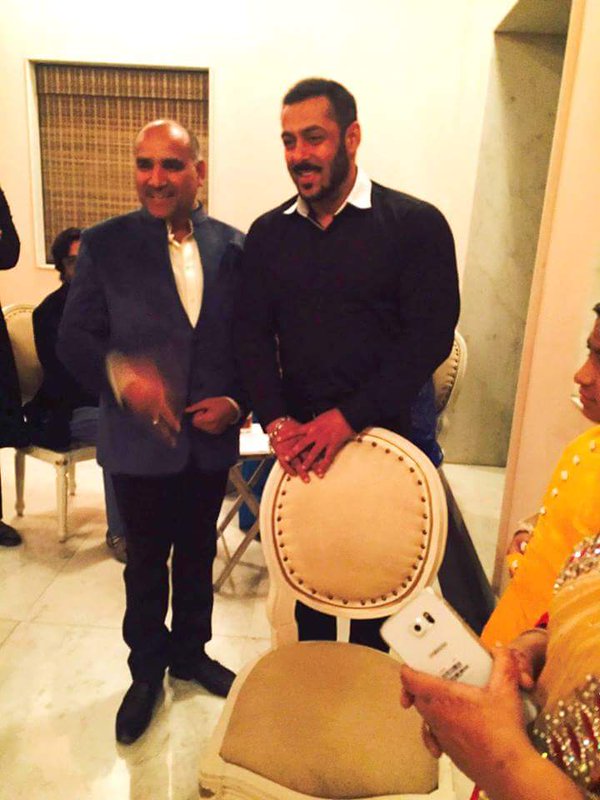 Salman Khan, Bina Kak and guests