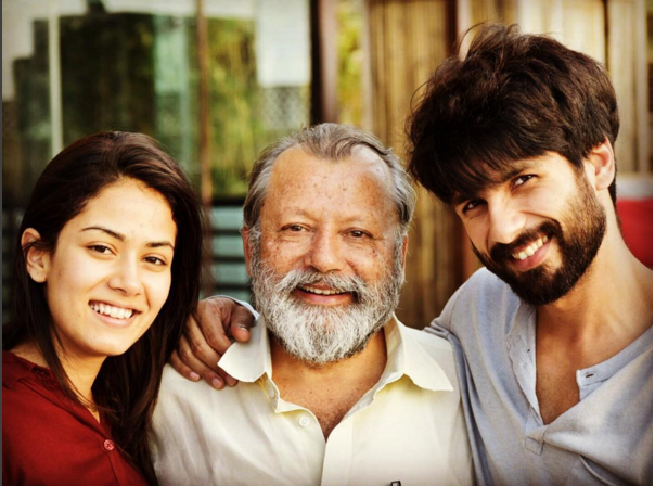 Shahid Kapoor with family