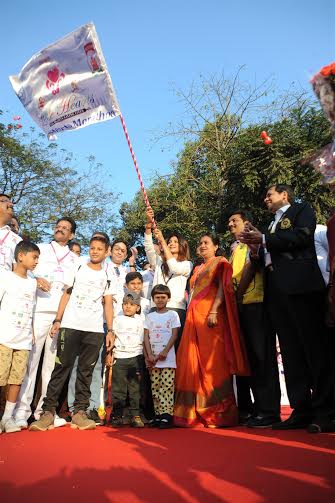 Shilpa Shetty Kundra and Ness Wadia attends 'Little Hearts Marathon 2016'