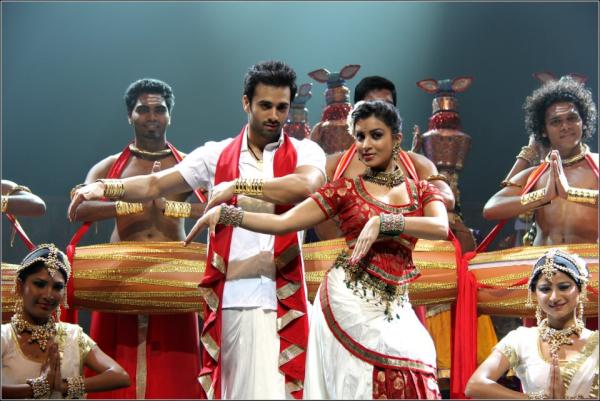 Pulkit Samrat - Taj Express