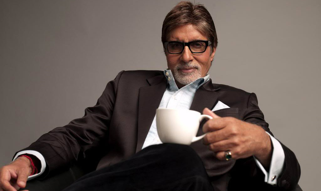 Amitabh Bachchan gets lifetime achievement award Bollywood Bubble