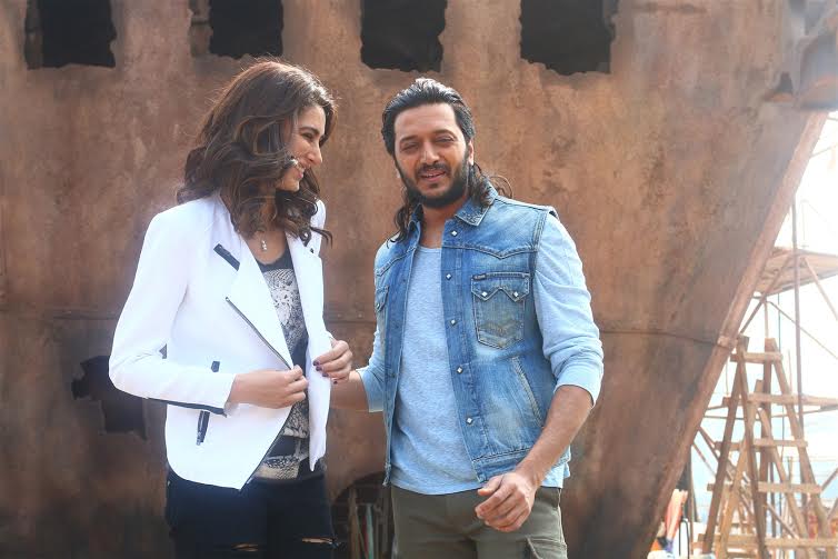 Riteish Deshmukh and Nargis Fakhri on the sets of 'Banjo'