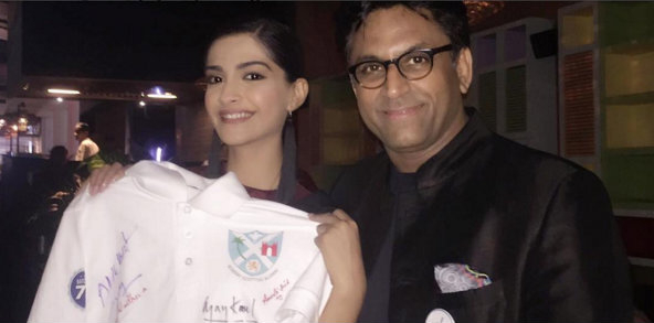 Sonam Kapoor receives praises from Neerja Bhanot's classmates