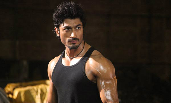 Vidyut Jammwal's time for action on 'Commando 2'!