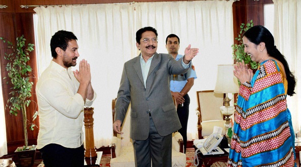 Aamir Khan meets Maha Guv