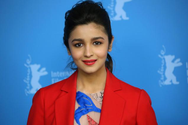 Women's Day: Alia Bhatt's endearing message is something you just cannot miss today
