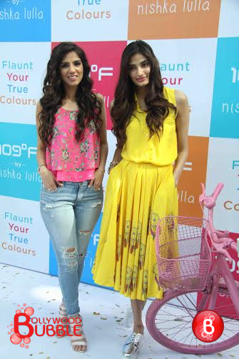 Athiya Shett y in yellow