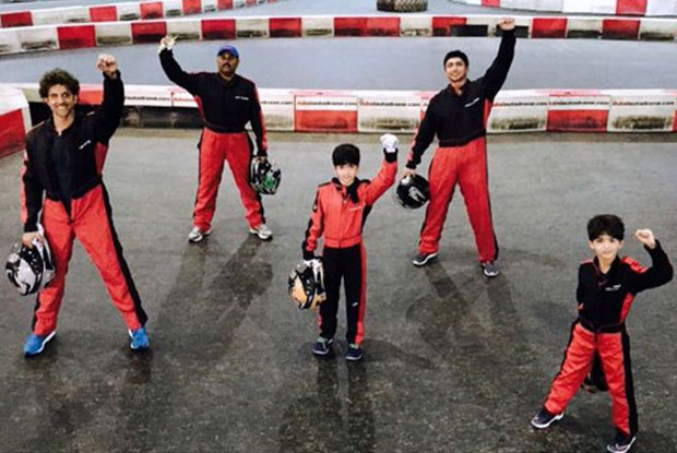 Hrithik Roshan with Kids1