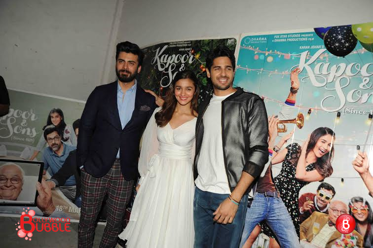Team 'Kapoor & Sons' celebrates the film's success