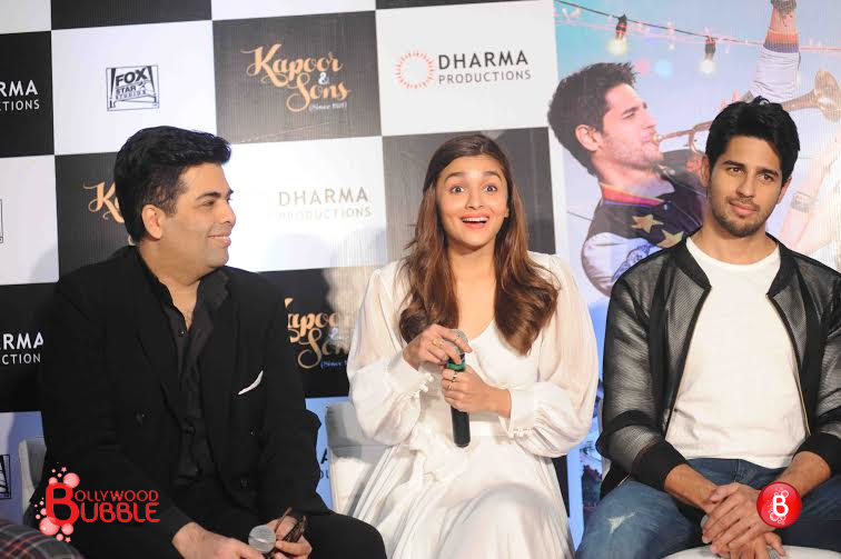 Team 'Kapoor & Sons' celebrates the film's success