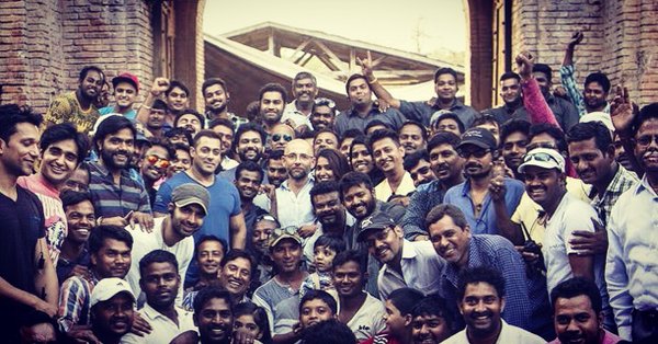 Salman Khan with team Sultan