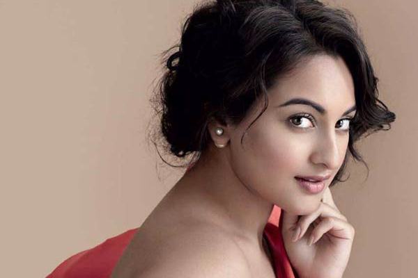 WATCH: Sonakshi Sinha is back with her Dubsmash videos and how!