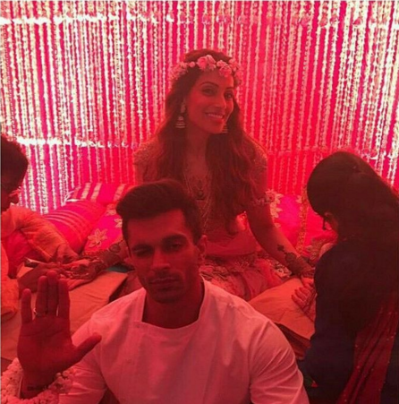 Bipasha Basu-Karan Singh Grover mehndi