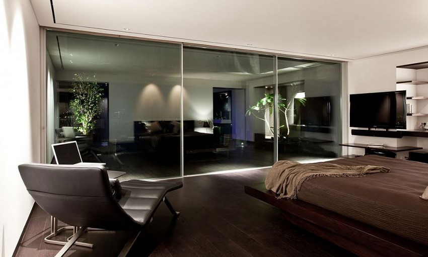 John Abraham Penthouse