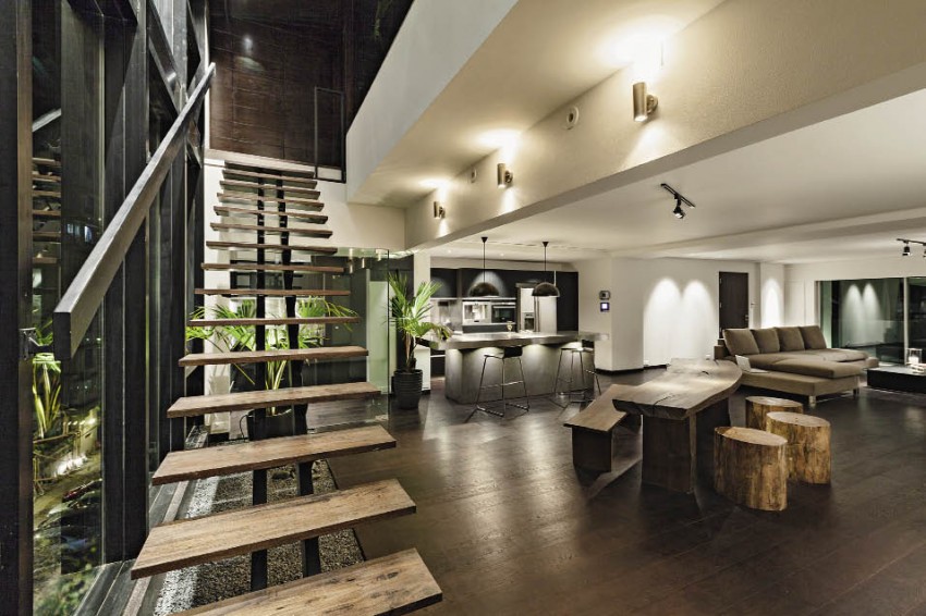 John Abraham Penthouse