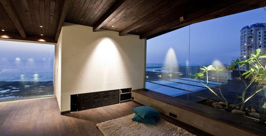 John Abraham Penthouse