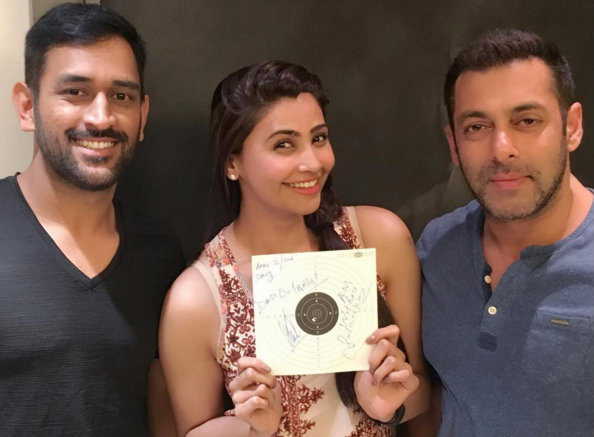 M.S. Dhoni at Salman Khan's residence