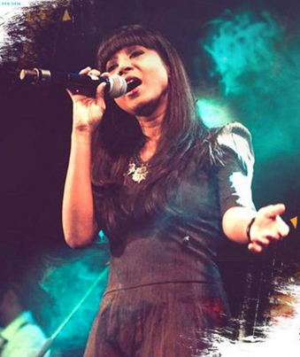 Bollywood singers who can outshine actresses