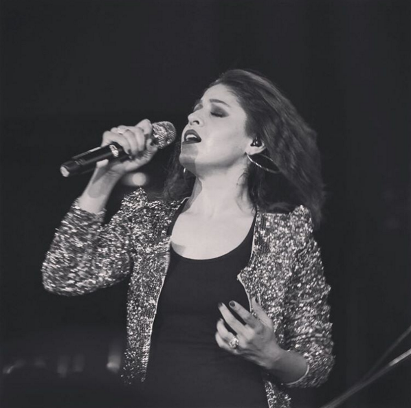 Bollywood singers who can outshine actresses