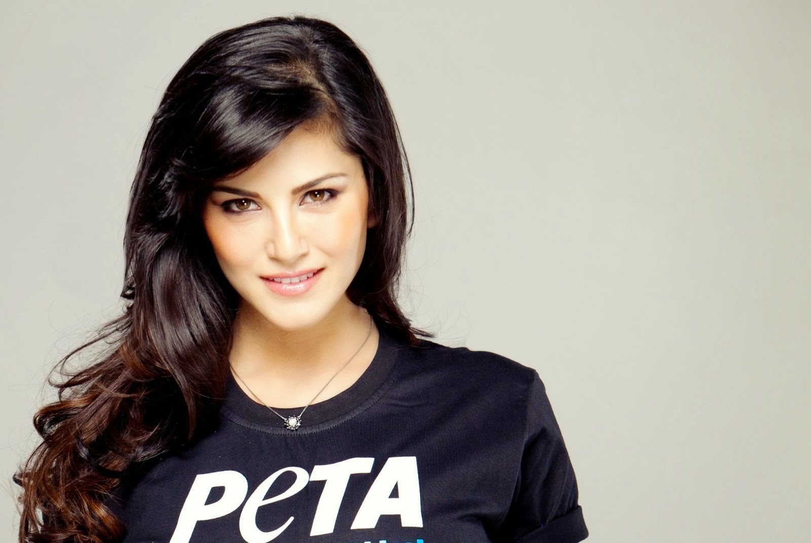 Sunny Leone bats for shelters, street dogs in PETA campaign - Bollywood  Bubble