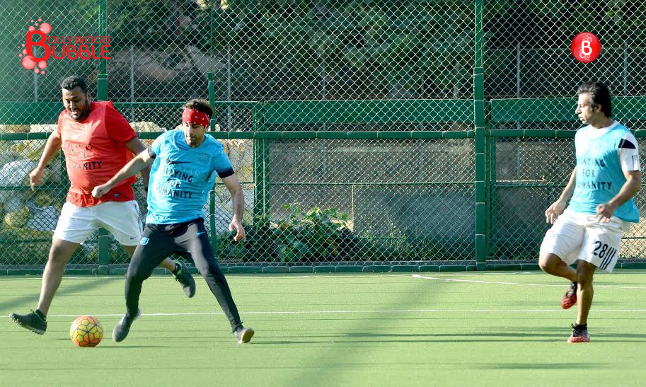 Ranbir Kapoor, Arjun Kapoor and other celebs playing football