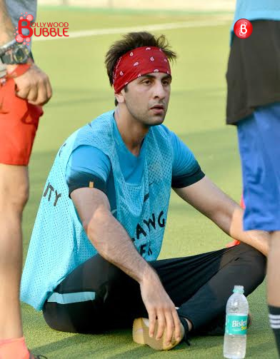 Ranbir Kapoor, Arjun Kapoor and other celebs playing football