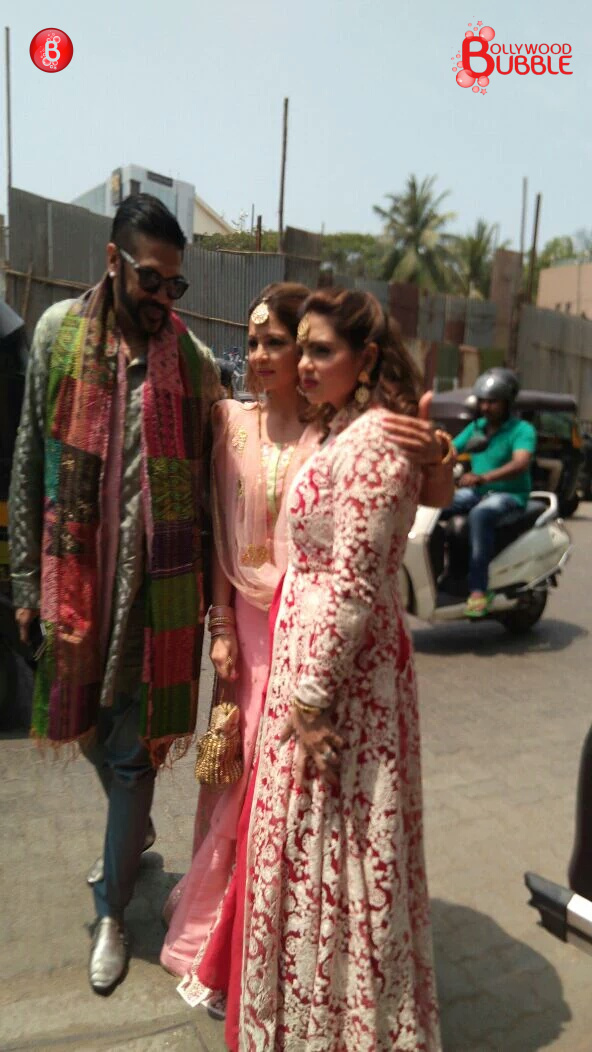 Bipasha Basu-Karan Singh Grover mehndi