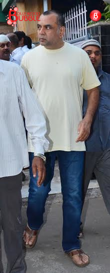 Bollywood celebs at funeral of Firoz Nadiadwala's mother