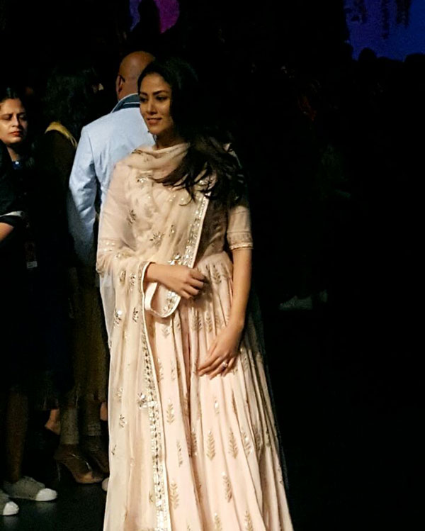 Mira Rajput pregnant