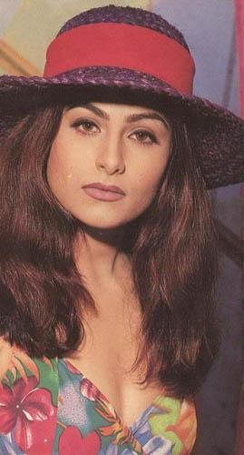 Ayesha Jhulka