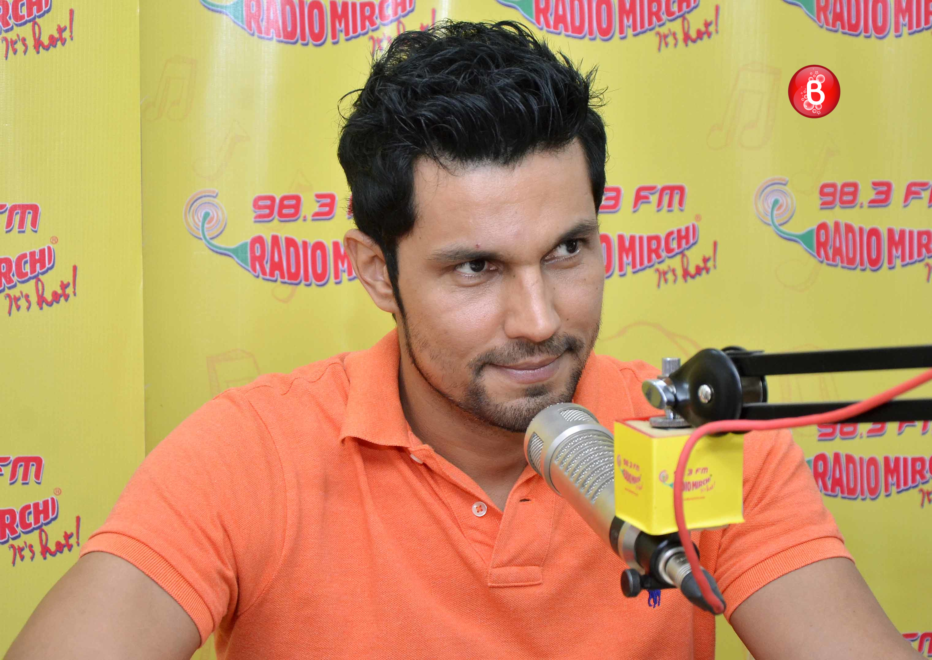 Randeep Hooda at Radio Mirchi studio for 'Sarbjit' promotions