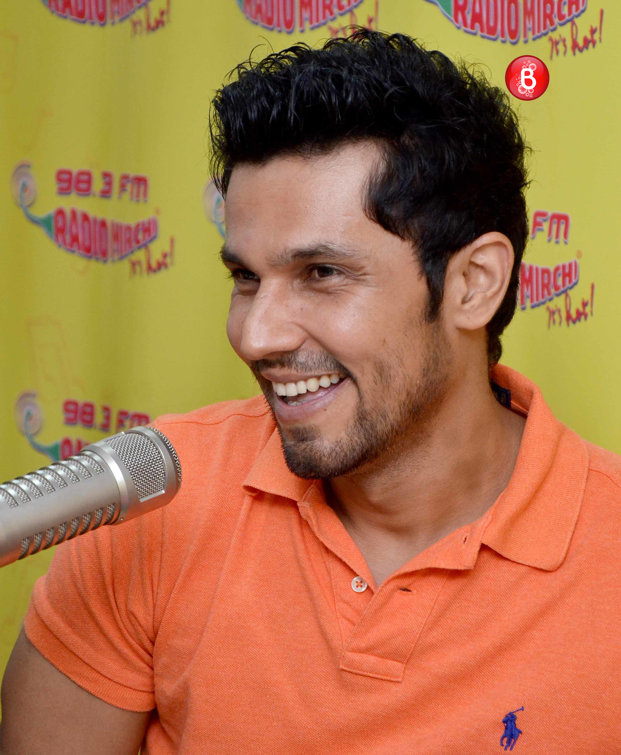 Randeep Hooda at Radio Mirchi studio for 'Sarbjit' promotions