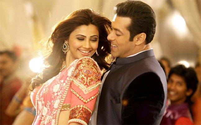 Salman Khan is going to marry, but Daisy Shah ain't happy. Here's why!