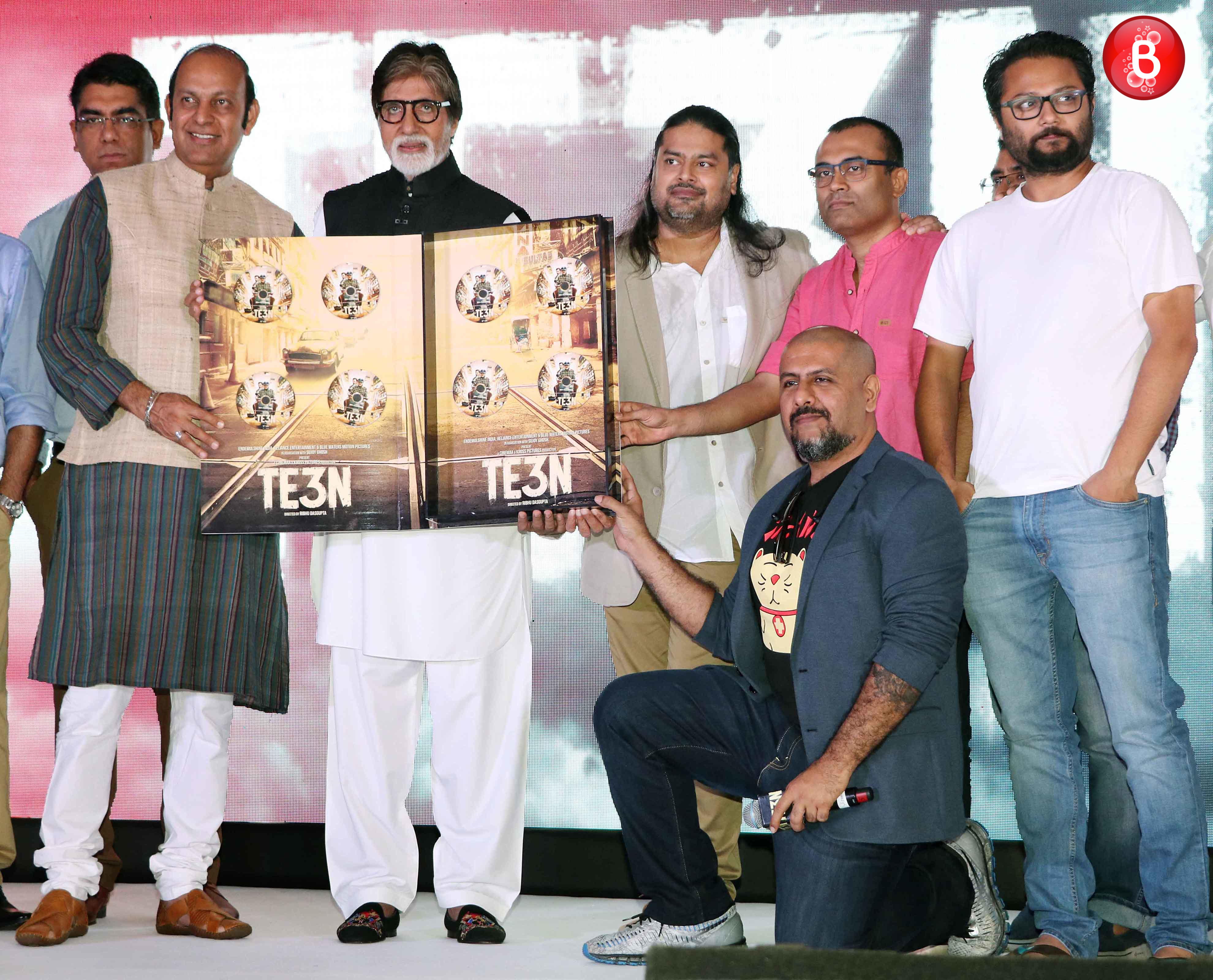 Amitabh Bachchan, Clinton Cerejo, Amitabh Bhattacharya, Vishal Dadlani, Ribhu Dasgupta