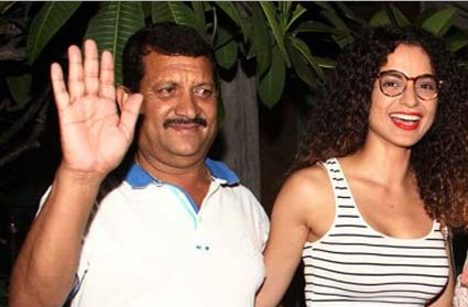 Kangana Ranaut with father