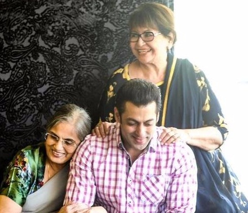 This picture of Salman Khan with his mother is truly adorable
