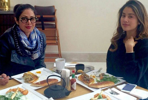 Sridevi with daughter Jhanvi Kapoor