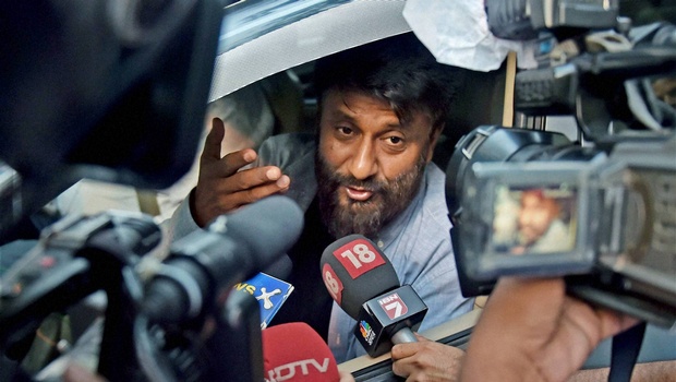 Vivek Agnihotri faces clashes at Jadavpur University