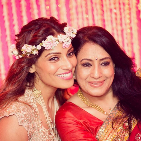 Bipasha Basu mother