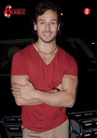 Tiger Shroff and Shraddha Kapoor visit theatres for public reaction on 'Baaghi'