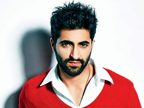 EXCLUSIVE: Akshay Oberoi on his short film, his equation with Pia Bajpai and more